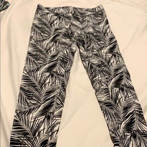 Women’s size small leggings